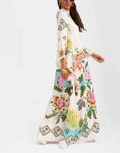 Görseli Galeri görüntüleyiciye yükleyin, Magnifico Printed Maxi Dress - Pebbled Sable