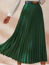 Carica l&#39;immagine nel visualizzatore di Gallery, Elegant Pleated Skirt