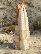 Laden Sie das Bild in den Galerie-Viewer, Halterneck Cake Dress