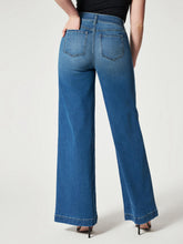 Load image into Gallery viewer, Wide-Leg Mid-Rise Jeans