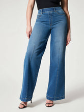 Load image into Gallery viewer, Wide-Leg Mid-Rise Jeans