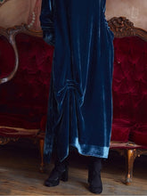 Indlæs billede til gallerivisning Draped Neck Ruched Velvet Midi Dress