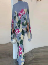 Carregar imagem no visualizador da galeria, Elegant And Fashionable Turtleneck Printed Two-Piece Set