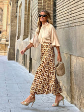 Carregar imagem no visualizador da galeria, Polka Dot Print Long Skirt