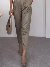 Laden Sie das Bild in den Galerie-Viewer, Fashion Solid Color Loose Trousers Two-Piece Set