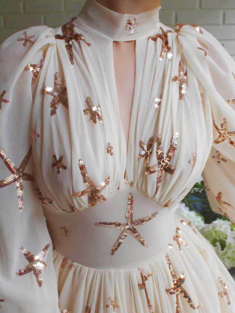 Robe longue en mousseline à paillettes