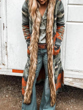 Laden Sie das Bild in den Galerie-Viewer, Long Fur Collar Long Sleeve Printed Long Trench Coat