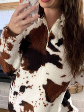 Laden Sie das Bild in den Galerie-Viewer, Cow Print Zipper Long Sleeve Pullover Sweatshirt