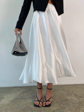 Carica l&#39;immagine nel visualizzatore di Gallery, High Waist Balloon Skirt Bud Skirt