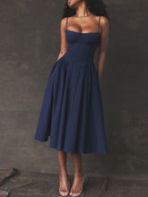 Carica l&#39;immagine nel visualizzatore di Gallery, V-Neck Strapless Midi Dress