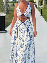 Görseli Galeri görüntüleyiciye yükleyin, Unique Print Cutout Tie-Up Backless Maxi Dress