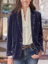 Carregar imagem no visualizador da galeria, Velvet Cropped Fashion Jacket