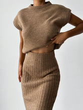 Carica l&#39;immagine nel visualizzatore di Gallery, Casual Simple Sleeveless Knitted Suit