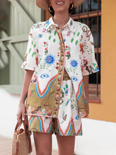 Lataa kuva Galleria-katseluun, Unique Print Button Loose Shirt Aad Elastic Waist Pocket Shorts Set