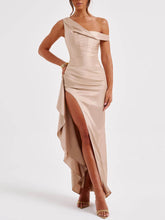 Laden Sie das Bild in den Galerie-Viewer, Slit Sleeveless Maxi Dress