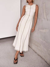 Carica l&#39;immagine nel visualizzatore di Gallery, Special Ribbed Midi Dress