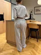 Laden Sie das Bild in den Galerie-Viewer, Yellow And Blue Plaid Loose Patchwork Pajama Set