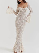 Laden Sie das Bild in den Galerie-Viewer, Vintage Cream Lace Maxi Dress