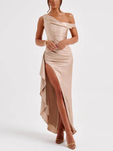 Carica l&#39;immagine nel visualizzatore di Gallery, Slit Sleeveless Maxi Dress