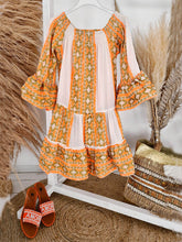 Laden Sie das Bild in den Galerie-Viewer, Linen Blend Ethnic Print Off Shoulder Loose Mini Dress