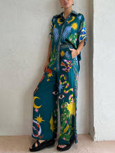 画像をギャラリービューアに読み込む, Unique Print Elastic Waist Pocketed Wide Leg Pants Set