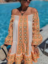 Laden Sie das Bild in den Galerie-Viewer, Linen Blend Ethnic Print Off Shoulder Loose Mini Dress