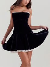 Load image into Gallery viewer, Black Velvet Strapless Dress