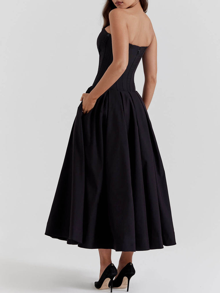 Robe mi-longue noire sans bretelles