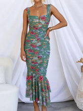 Laden Sie das Bild in den Galerie-Viewer, Sweetheart Neck Strap Printed Pleated Mesh Maxi Dress