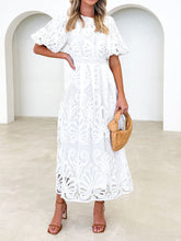 Carregar imagem no visualizador da galeria, Puff Sleeve Lace Midi Dress