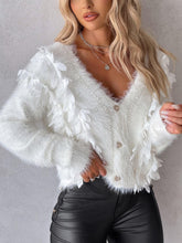 Carregar imagem no visualizador da galeria, Floral Pattern Beaded Fuzzy Knit Cardigan