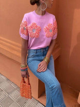 Load image into Gallery viewer, Sweet Contrast Color Flower Round Neck Short Sleeve Sweater