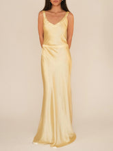 Load image into Gallery viewer, Andie Buttery Maxi Dress