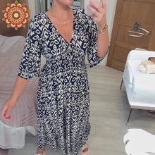 Indlæs billede til gallerivisning Bohemian Casual Print V-Neck Shirred Waist Long Dress