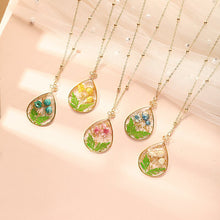 画像をギャラリービューアに読み込む, Acacia Seed Resin Dried Flower Necklace