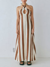 Lataa kuva Galleria-katseluun, Linen Stripe Low Back Maxi Dress