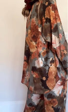 Charger l'image dans la galerie, Peony Satin Pajama Set