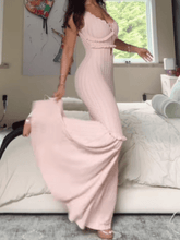 Lataa kuva Galleria-katseluun, Off-Shoulder Ruffle Detail Dress