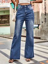 Load image into Gallery viewer, Versatile Mid-Rise Flared Denim Pants