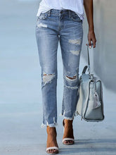 Load image into Gallery viewer, Slim Fit Ripped Cropped Jeans