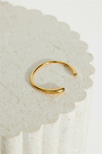 Carregar imagem no visualizador da galeria, 18k Gold Plated Desire Bracelet Gold