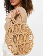 Lataa kuva Galleria-katseluun, Sunshine Woven Straw Handle Bag