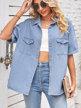 Load image into Gallery viewer, Slim Fit Short-Sleeve Button-Down Denim Shirt