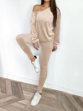 Görseli Galeri görüntüleyiciye yükleyin, Silver fox velvet sports sweatshirt two-piece set