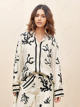 Indlæs billede til gallerivisning Hidden Button Closure Printed Shirt