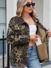 Načíst obrázek do prohlížeče Galerie, Washed Leopard Print Denim Jacket