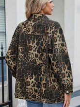 Load image into Gallery viewer, Vintage Loose Fit Classic Denim Jacket