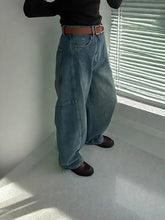 Laden Sie das Bild in den Galerie-Viewer, Trendy Loose Arc-Cut Denim Pants