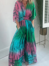 Laden Sie das Bild in den Galerie-Viewer, Tie Dye Rainbow Jumpsuit