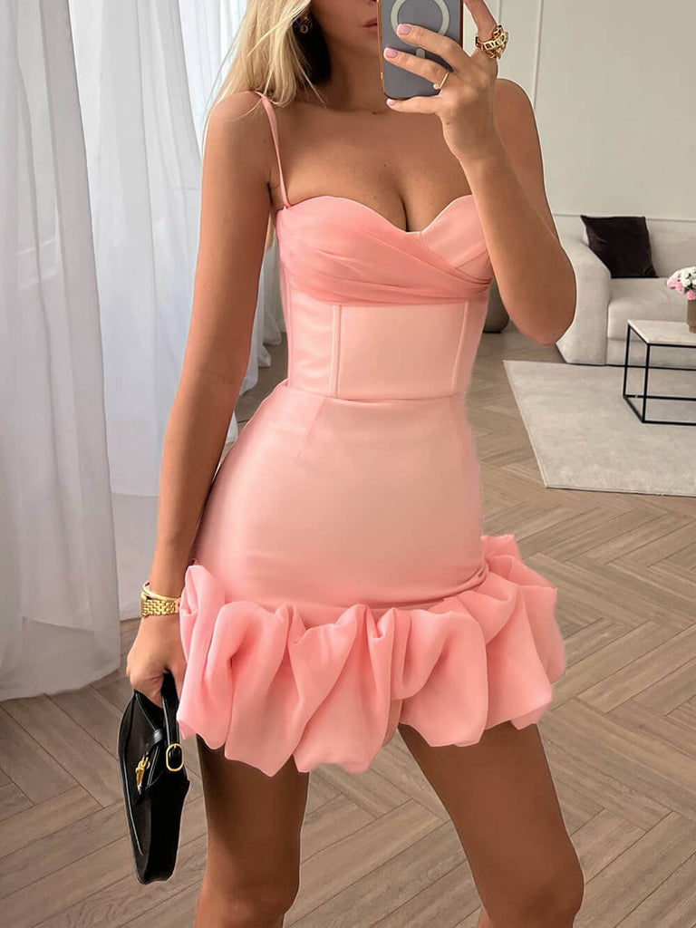 Robe mini bustier à volants drapés